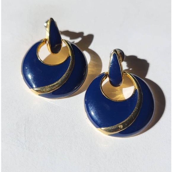 The Unbranded Brand Jewelry - Vintage Gold Tone Navy Blue Enamel Earrings Pierced Clip On
